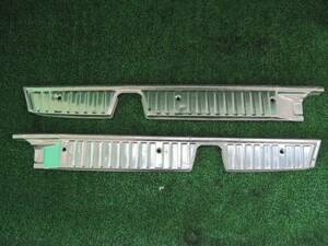  Nissan Cedric van VNY30 rear gate step guard step panel used aw454