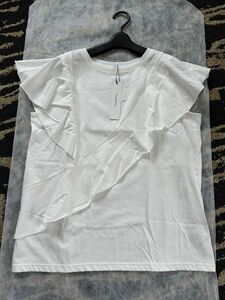 フリルトップス デザイントップス ブラウス Tシャツ トップス カットソー ホワイト 綿 コットン 新品タグ付き XL 