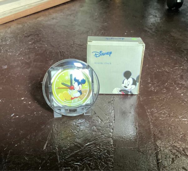 ミッキー　時計　裏カバーなし　Disney ミッキーマウス