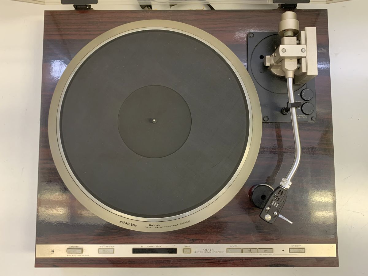Z426-I55-18 Victor ビクター QL-Y5 レコードプレーヤー ターン