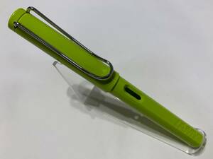 ★レア　Lamy 限定品万年筆　ライムグリーン未使用　ニブM★