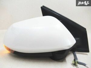 動作OK トヨタ 純正 MXPA10 ヤリス ドアミラー サイドミラー 右 右側 運転席側 電動格納 13ピン ICHIKOH 8343 カメラ付 ホワイトパール Q-1