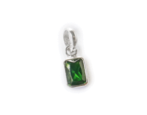 *[SILVER925] square type silver pendant ( emerald ) burr. .. because of ..&... was subjected to Power Stone accessory made in BALI
