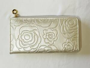 [ new goods ] type pressed flower pattern long wallet L character type fastener silver 