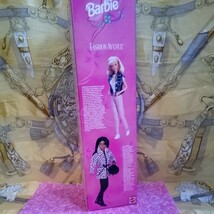 マテル　Barbie　新品未使用”バービースタイルファッションアベニュー“黒パンツスタイル　外箱スレ傷あり。_画像6