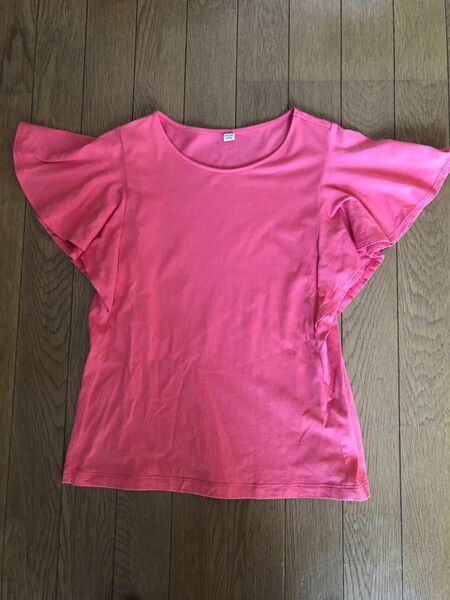 ユニクロ　半袖　カットソー　ピンク　サイズS 1度使用 カットソー トップス 半袖 半袖Tシャツ