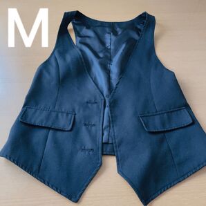 セール中!!美品 ジレベスト ブラック ベストMサイズ