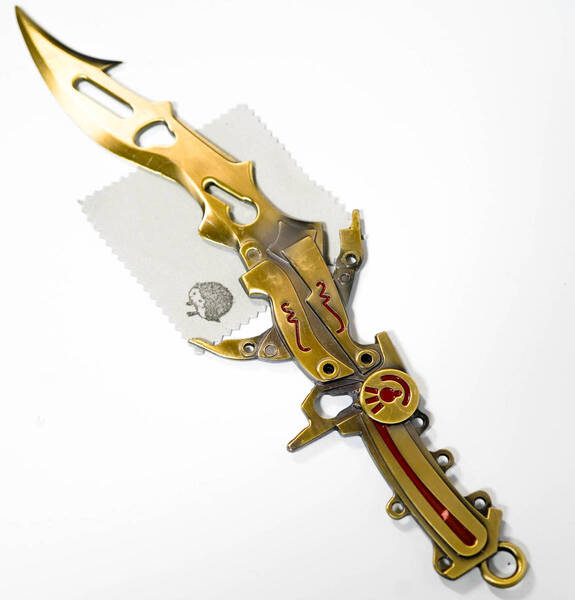 ライトニング 刀 剣 「模型」 武器 FF13 エクレール ファイナルファンタジー 30㎝ 布巾付【現物撮影】