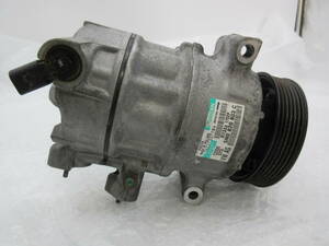 VW ポロ DBA-6RCBZ　コンプレッサー コンプ A/C 5N0820803C 中古 ☆050710ｒｓ