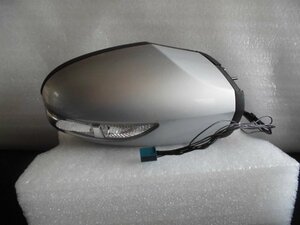 Benz 245 B Class right side mirror color 761