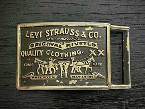  Vintage Levi's Levi's belt buckle LEVI STRAUSS & Co.