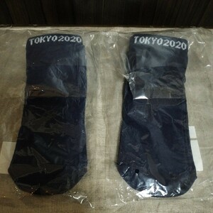 送料込み 東京2020オリンピック アシックス 靴下 2足セット Sサイズ(23cm～25cm) ネイビー 紺色 