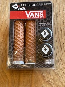 ODI grip VANS[ Vans ] Lock-on GUM W/ CHECKER CLAMPS light brown / end white 