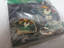 即決　読売ヴェルディ　ピンバッチ　キーホルダー　YOMIURI Verdy 非売品 レア 未使用 未開封 マクドナルド　サッカー　グッズ25_画像2