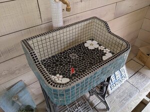 【屋外専用シンク】金魚入りお花タイルシンク　　2330SS