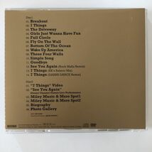 B16838　CD（中古）ブレイクアウト～デラックス・エディション～ (CD+DVD)　マイリー・サイラス_画像2