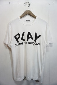 美品正規 PLAY プレイ COMME des GARCONS HOMME コムデ ギャルソン ロゴ プリント Tシャツ 半袖 カットソー AZ-T014 白 M 本物 715N