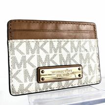 ■美品■MICHAEL KORS マイケルコース　カードケース 名刺入れ　レザー　MKシグネチャー　ゴールド金具　ホワイト×ブラウン_画像1