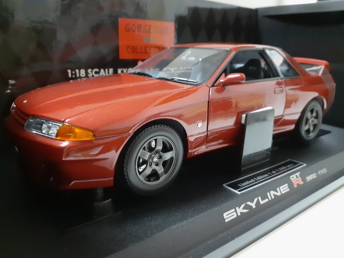 京商 1/18 スカイラインGT-R32 中期型 - JChere雅虎拍卖代购
