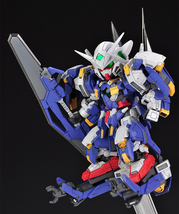 SD アヴァランチエクシアガンダム + ダッシュユニット (F72) 未塗装未組立 レジン 樹脂 ガレージキット_画像1