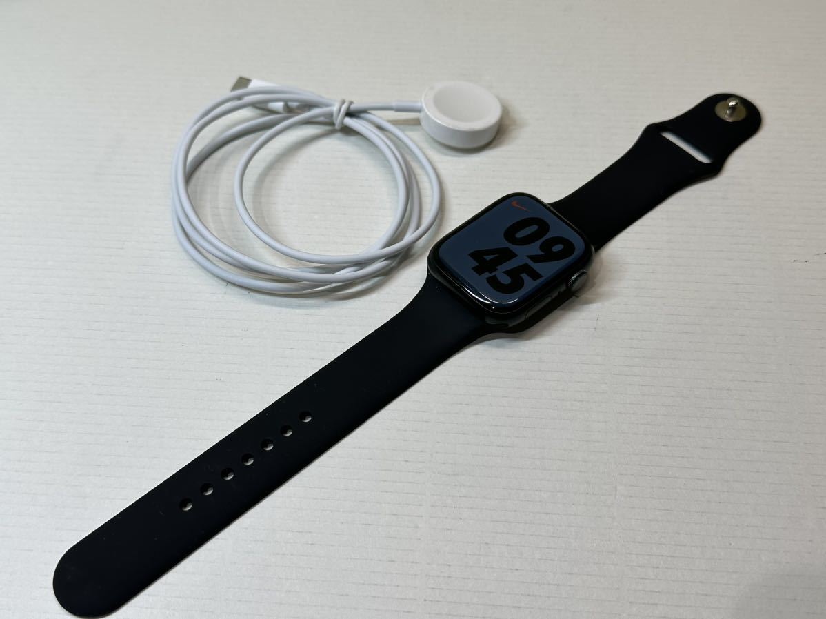 ☆即決 美品 初めての方にもオススメ Apple Watch Series7 45mm