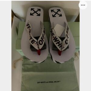 新品未使用 国内正規品 OFF-WHITE Virgil Abloh オフホワイト F サンダル 40　ビーチサンダル