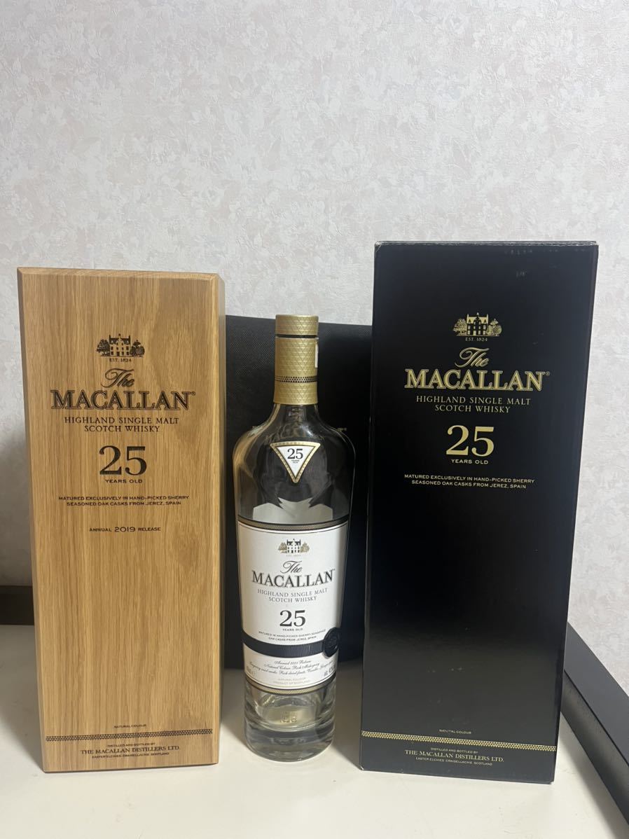 ヤフオク! -「マッカラン 25年」の落札相場・落札価格