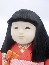 h0031 日本人形　一松人形　着物　和装　「秀月」　ガラスケース　ショーケース入り_画像4