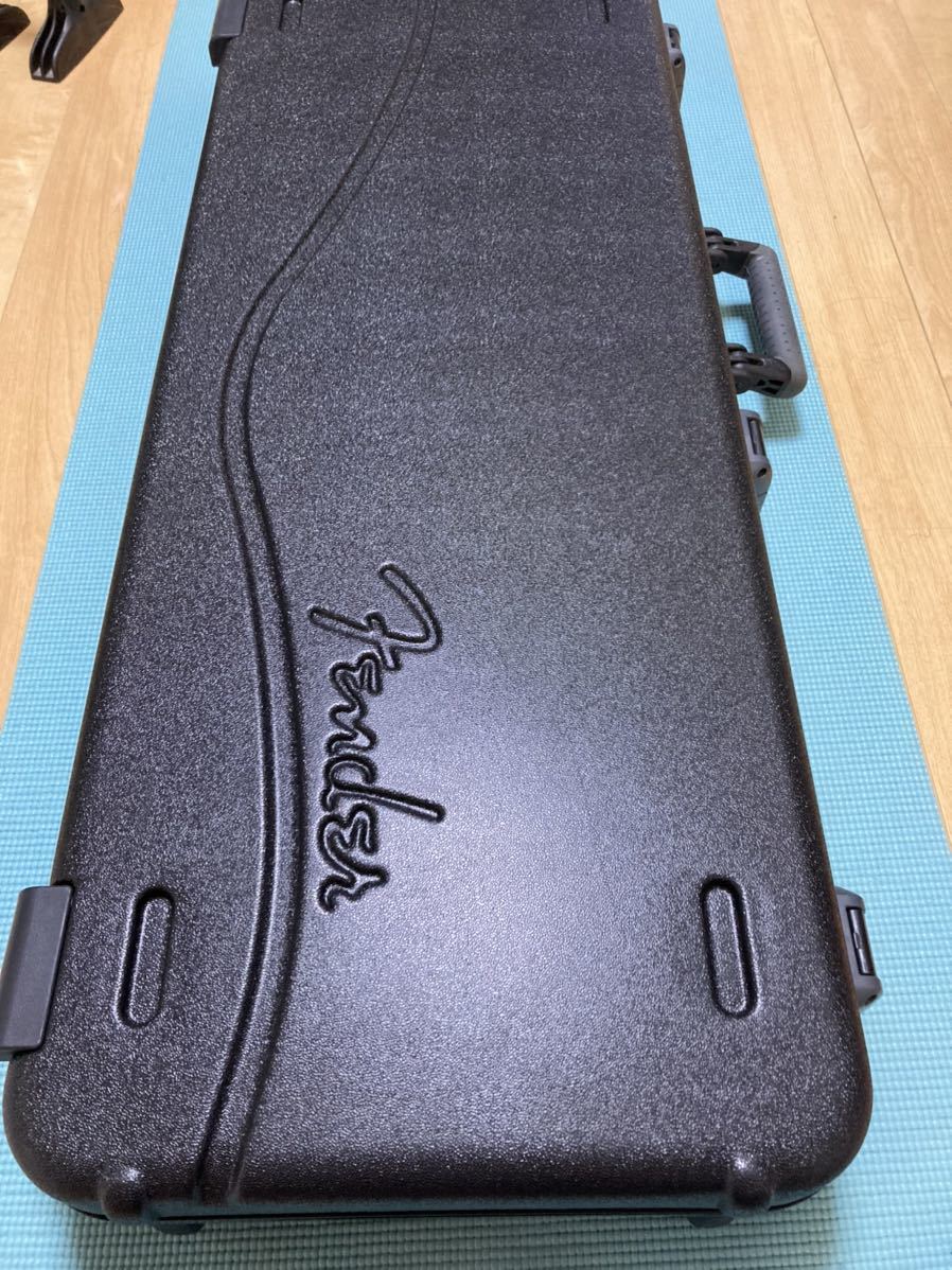 ヤフオク! -「fender ハードケース」の落札相場・落札価格