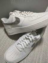 新品 NIKE AIR FORCE 1 スネーク ホワイト W's 27.5cm US10.5 エアフォース 1 白 ホワイト ヘビ 国内正規品 WMNS _画像2