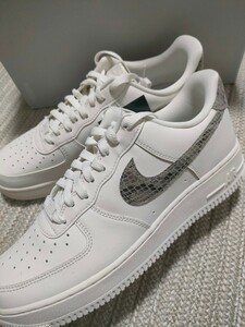 新品 NIKE AIR FORCE 1 スネーク ホワイト W's 27.5cm US10.5 エアフォース 1 白 ホワイト ヘビ 国内正規品 WMNS 