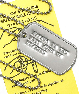 DP-080 名言格言 DOGTAG 攻撃は最大の防御 ドッグタグ USA 新品