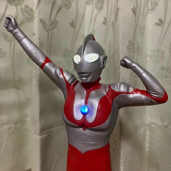 ウルトラマン 登場ポーズ【バージョン1】大怪獣シリーズ