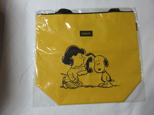 PEANUTS ピーナッツ SNOOPY スヌーピー バッグ ビッグトートバッグ サイズ目安435-395-200㎜ イエロー 未使用　２