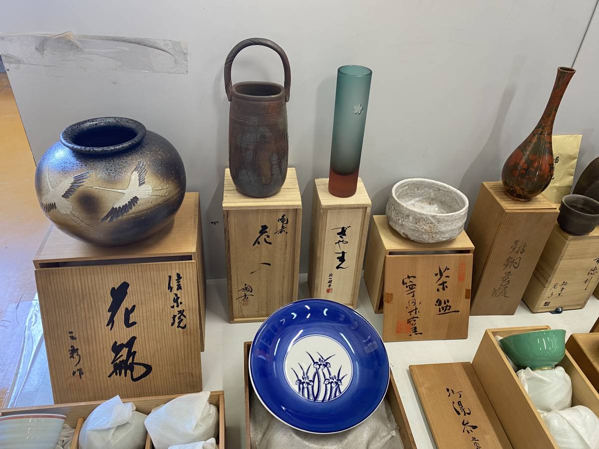 ☆木箱共箱☆まとめ売り菓子鉢/皿/湯呑/茶器/花瓶など【中古/現状品