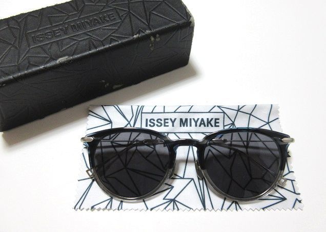 ヤフオク! -「issey miyake 金子眼鏡」(イッセイ ミヤケ) (い)の落札