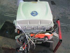 Nissan Genuine リーフ 《 AZE0 》 engine P70200-23002360