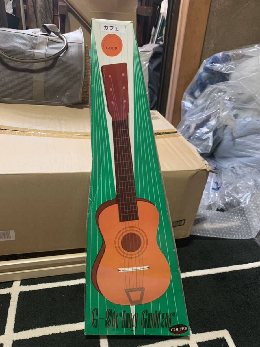ヤフオク! -「ウクレレ g string」の落札相場・落札価格