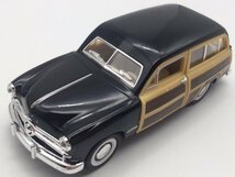 1台売り ブラック 1/40 1949 Ford Woody Wagon ミニカー フォード ウッディ ワゴン 車 プルバック おもちゃ インテリア 外車_画像1