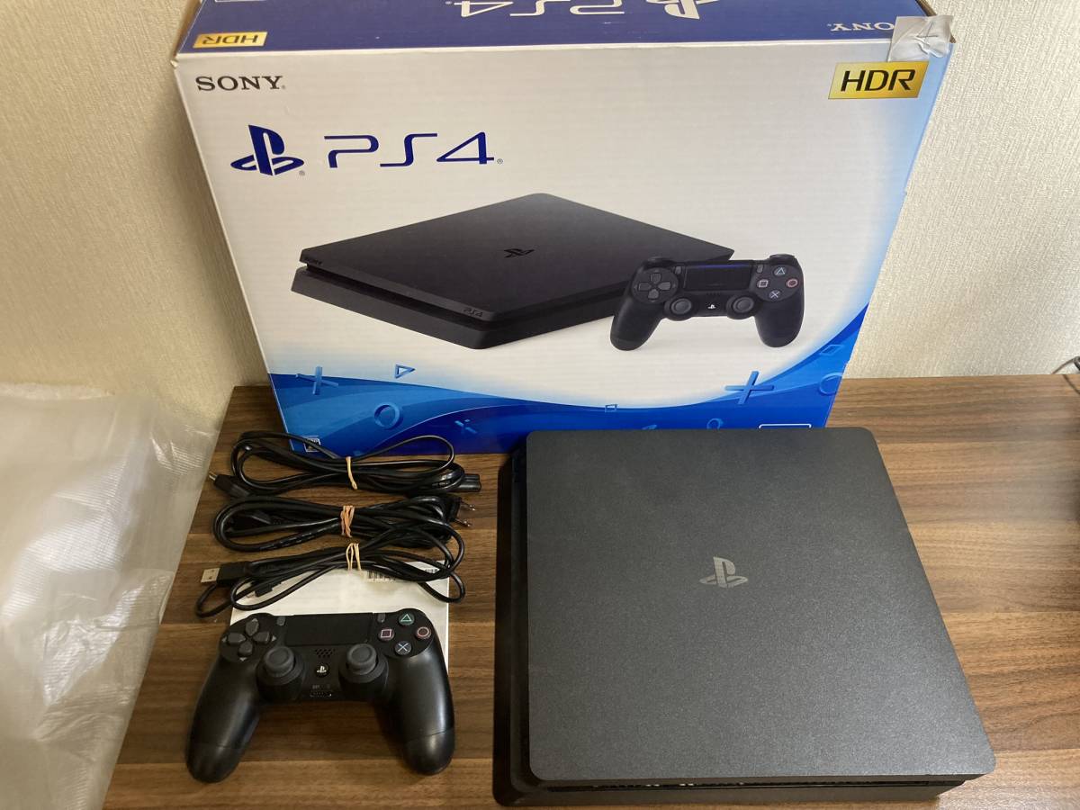 世界有名な 【あっと様専用】SONY PS4 1TB CUH-2200B 家庭用ゲーム本体