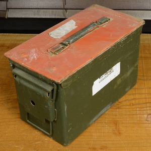 米軍放出品 アモカン M2A1 Cal.50/5.56 弾薬箱 [ 難あり ] アメリカ AMMO BOX ミリタリーサープラス