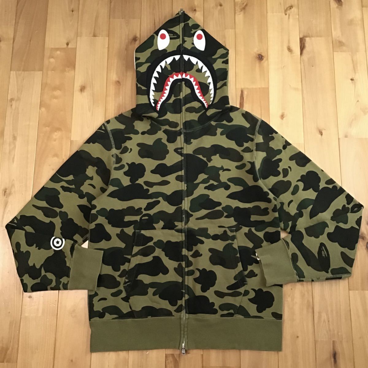 ヤフオク! -「bape camo shark full zip hoodie」(ア ベイシング