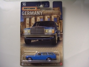 70YEARS MATCHBOX GERMANY MERCEDES BENZ W123