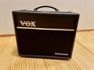 VOX / Valvetronix VT20 中古 ギターアンプ