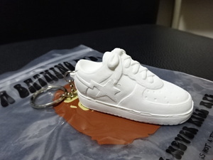 初期 BAPE STA キーホルダー ベイプスター BAPE STA KEYCHAIN A BATHING APE KEYCHAIN NIGO ア ベイシング エイプ アーカイブ