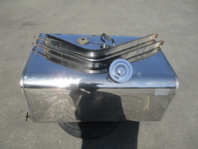ヤフオク! -「燃料タンク 150l」(トラック、ダンプ) (パーツ)の落札