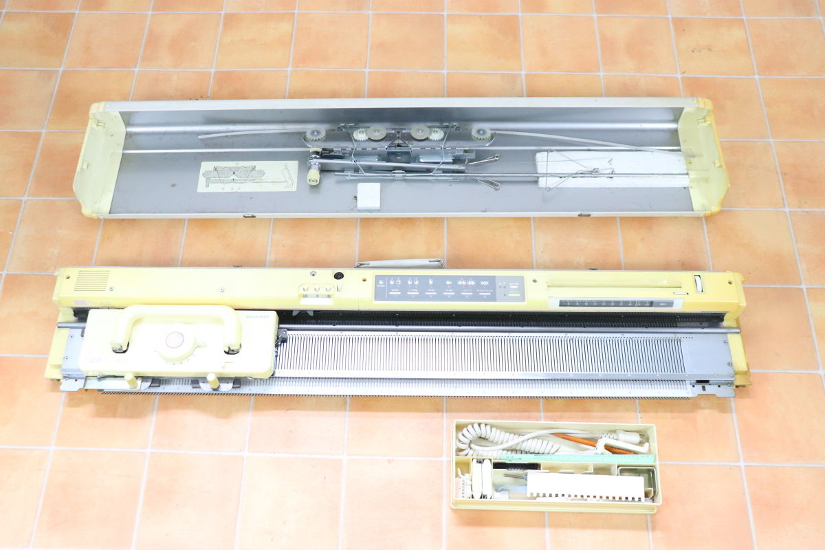 ヤフオク! -「編み機シルバーsk580」(編物) (ハンドクラフト、手工芸