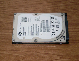 ★ 500GB ★ Seagate 【 ST500LT012 】 薄型7mm　良品 ★2L7