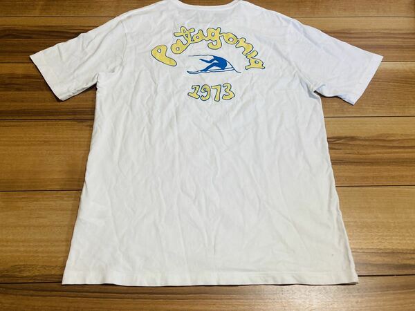 patagonia パタゴニア p6 パタゴニアサーフ　tシャツ 半袖Tシャツ ２０２０年製 ＷＨＩ　レギュラーフィット　ＸＳサイズ