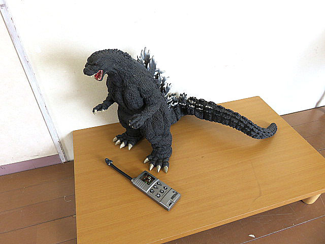 ヤフオク! -「ゴジラ ラジコン」(ゴジラ、怪獣) (特撮)の落札相場